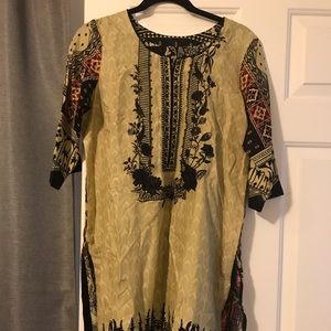 Pakistani shalwar kamiz brand new never been worn